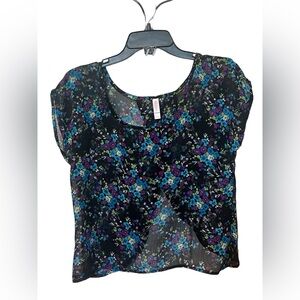 blouse with multi colored floral design short sleeve  crop top